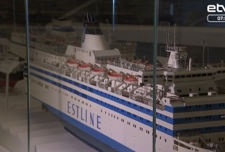 Parvlaev Estonia makett